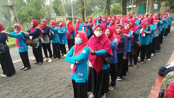 Paket Tour Telaga Sarangan & Genilangit Nila Productions: Liburan alam yang hits dan berkesan